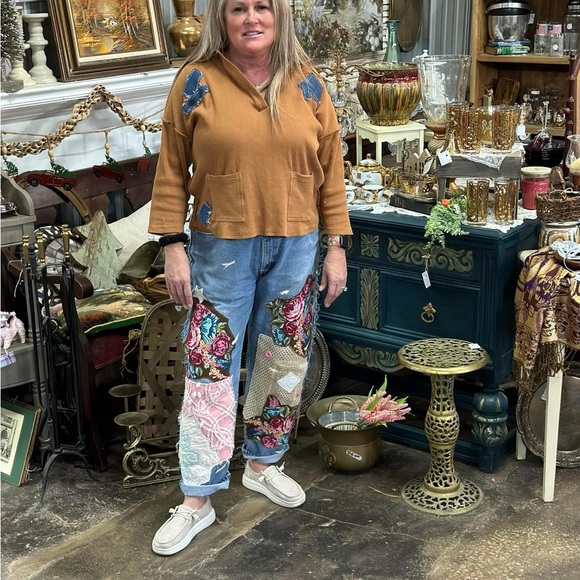 UpCycled Reworked Handmade Vintage Levi’s Jeans like Magnolia Pearl Jaded Gypsy - Picture 8 of 8